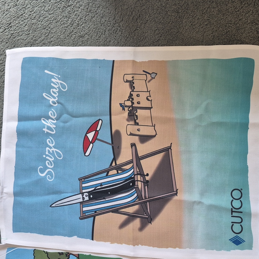 3 Cutco Kitchen Towels, Like New Condition, Never Used - Picture 3 of 4